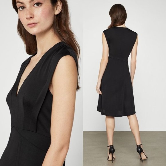 *NWT* BCBGMaxAzria Black Cap-Sleeve V-Neck A-Line Dress - Size XXS - Picture 1 of 15